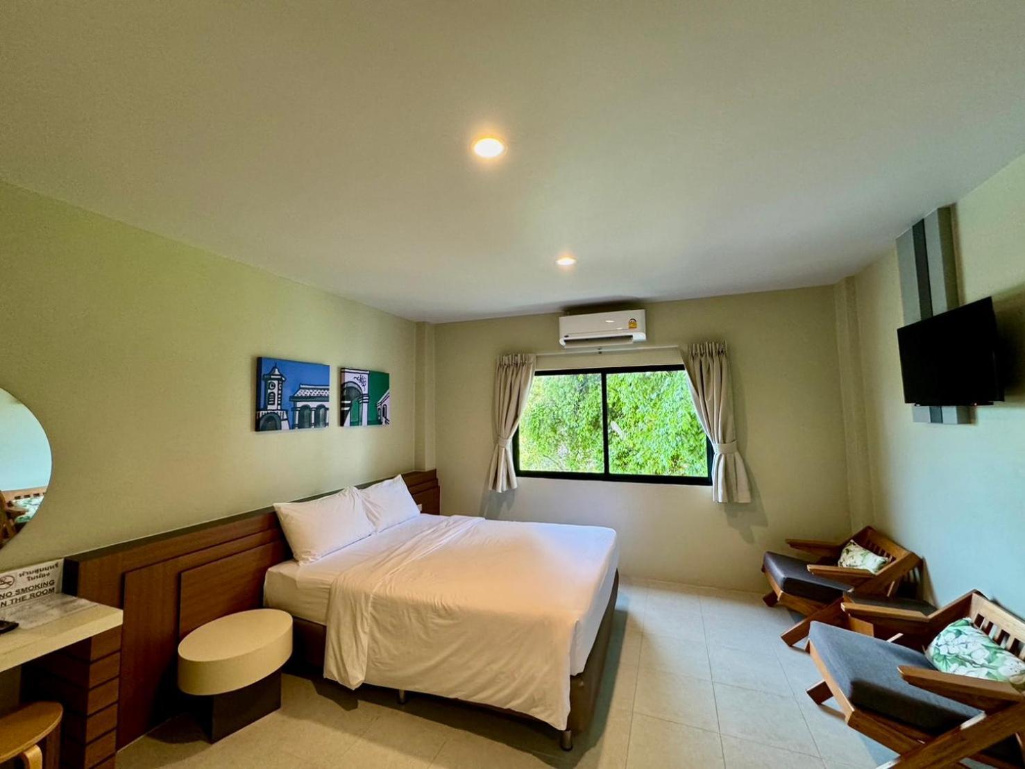 Siri Hotel Phuket Exterior foto