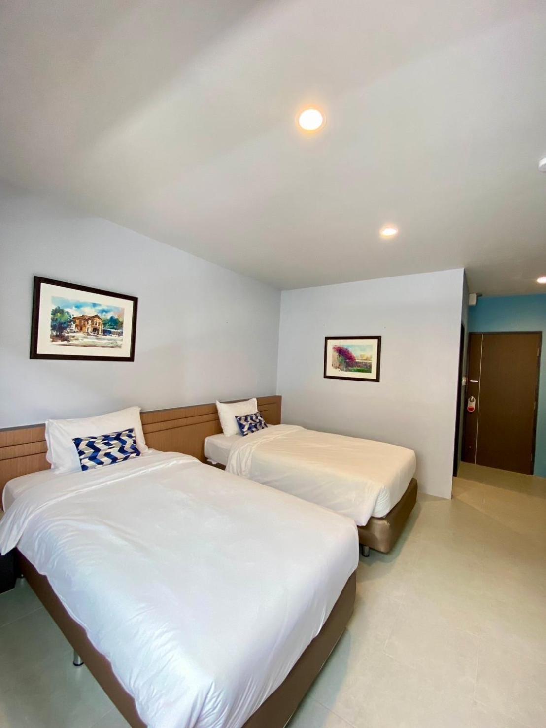 Siri Hotel Phuket Exterior foto