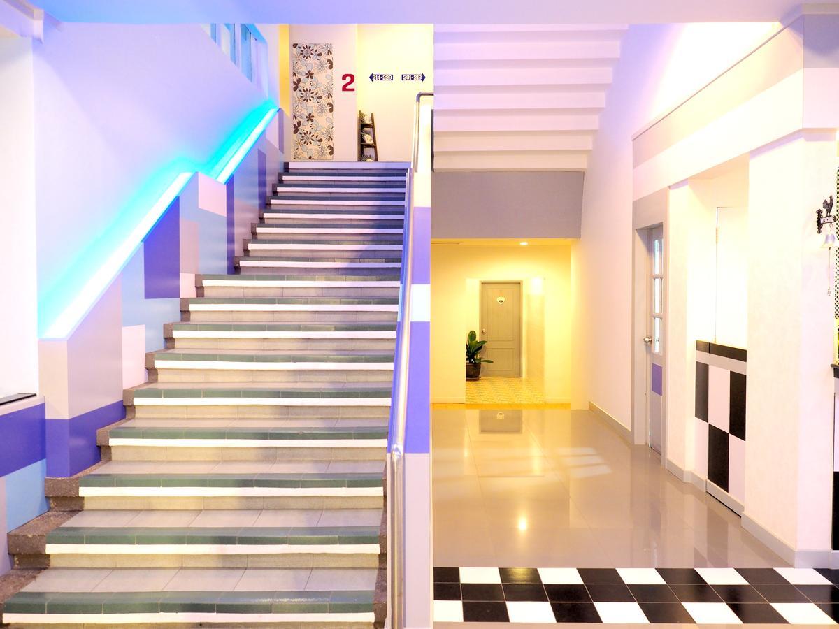 Siri Hotel Phuket Exterior foto